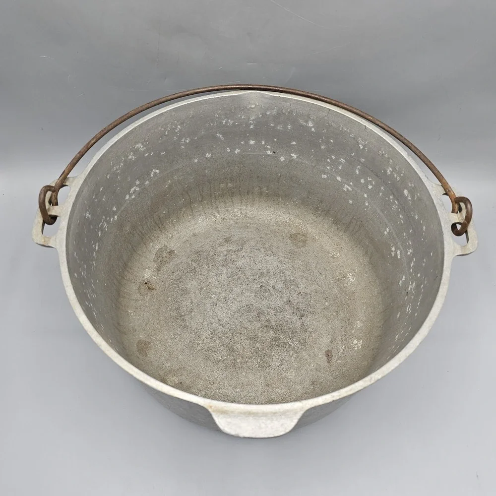 Vintage‎ Super Maid Cast Aluminum 10 Quart Stockpot Spout Handle Kettle Caldron